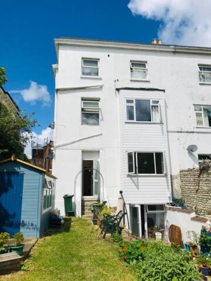 Crofton House Garden Apartment Ryde  Bagian luar foto